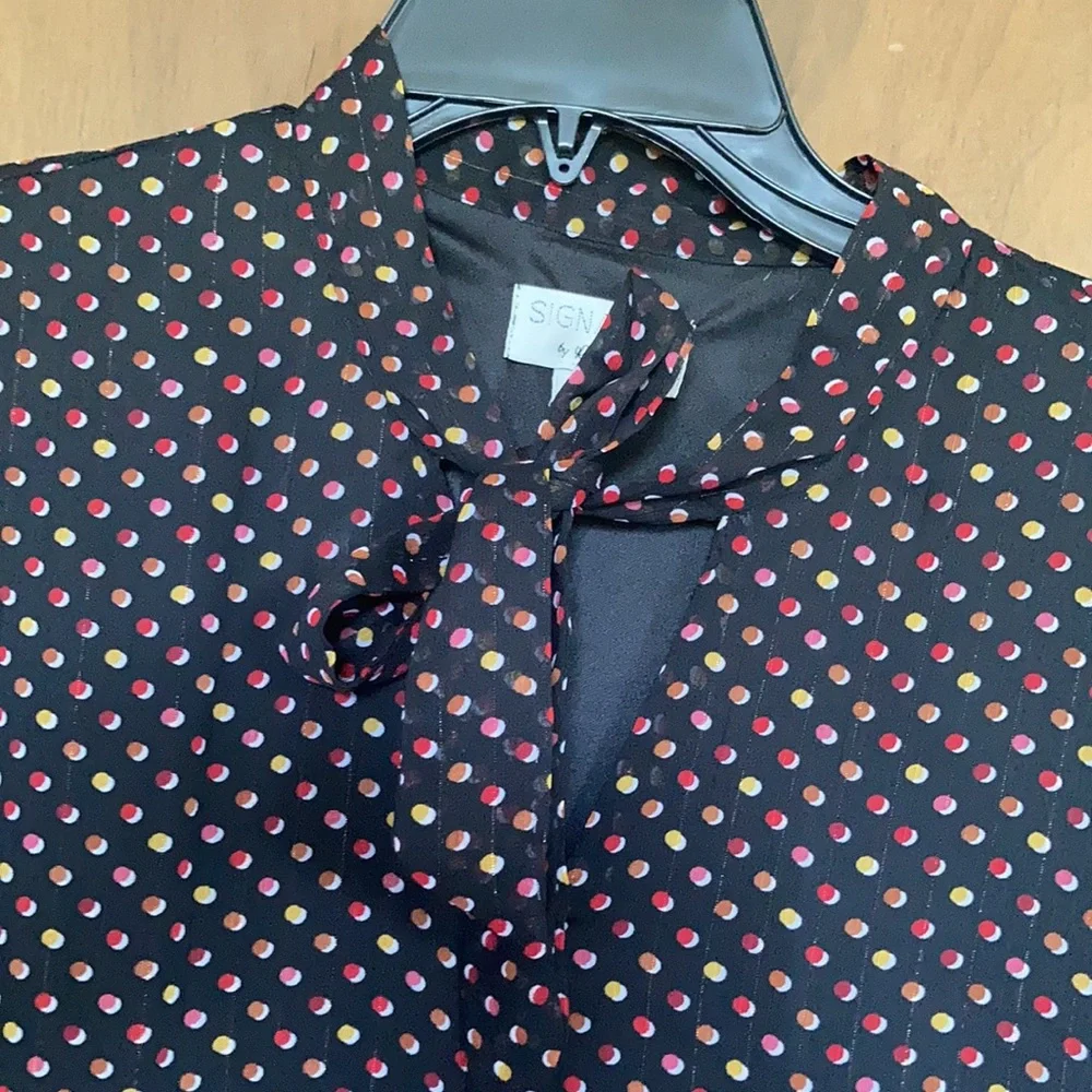 Signature multi colored polka dot w metallic accents size MP - Picture 5 of 17